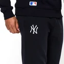 nadragok-hosszu-nadrag-sotetkek-track-pant-new-york-yankees-mlb-new-era