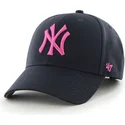47-brand-mlb-new-york-yankees-mvp-kappe-mit-gebogenem-schirm-in-marineblau-mit-rosa-logo