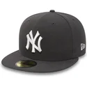 flache-steingraue-angepasste-59fifty-essential-kappe-der-new-york-yankees-mlb-von-new-era