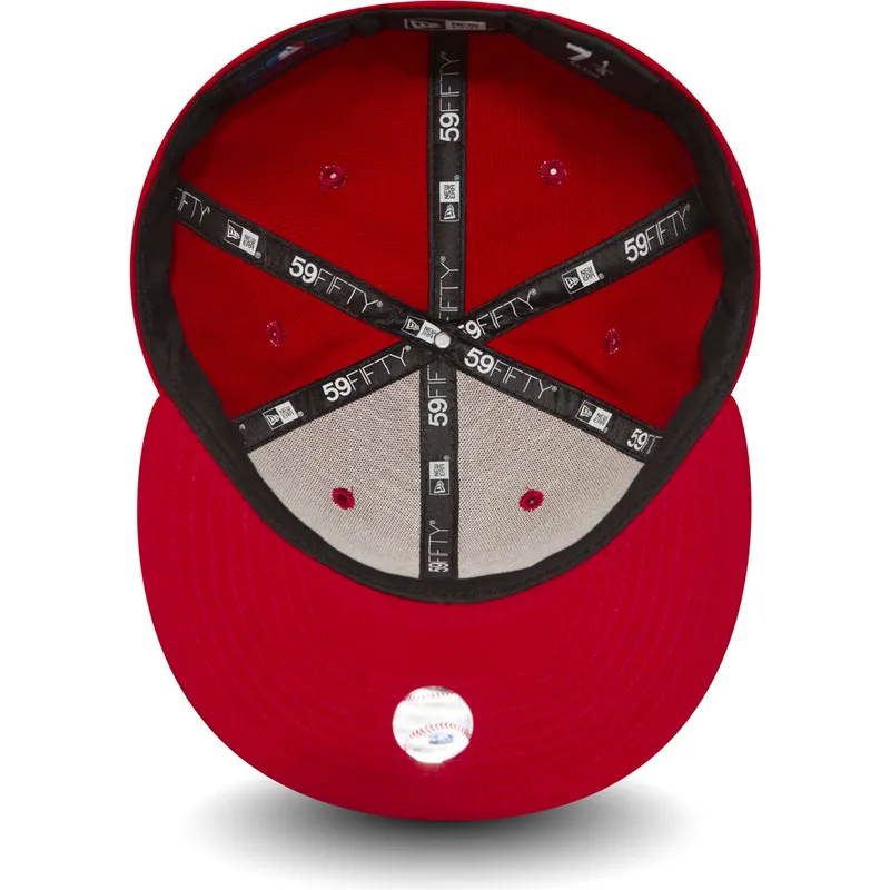 rote-angepasste-59fifty-essential-flat-cap-der-new-york-yankees-mlb-von-new-era