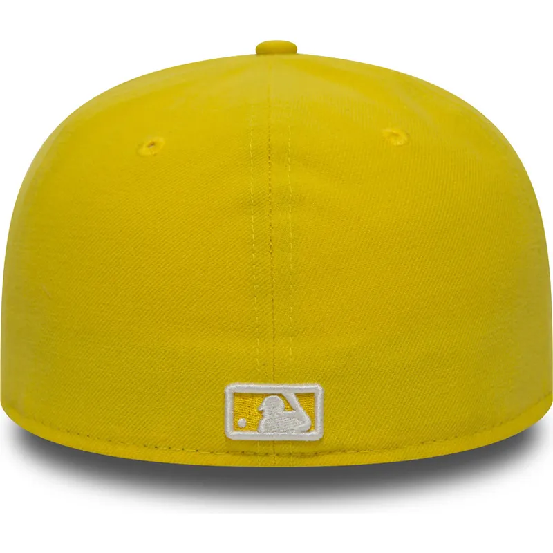 cap-lapos-zhlt-reguliran-59fifty-essential-new-york-yankees-mlb-new-era cap-lapos-zhlt-reguliran-59fifty-essential-new-york-yankees-mlb-new-era