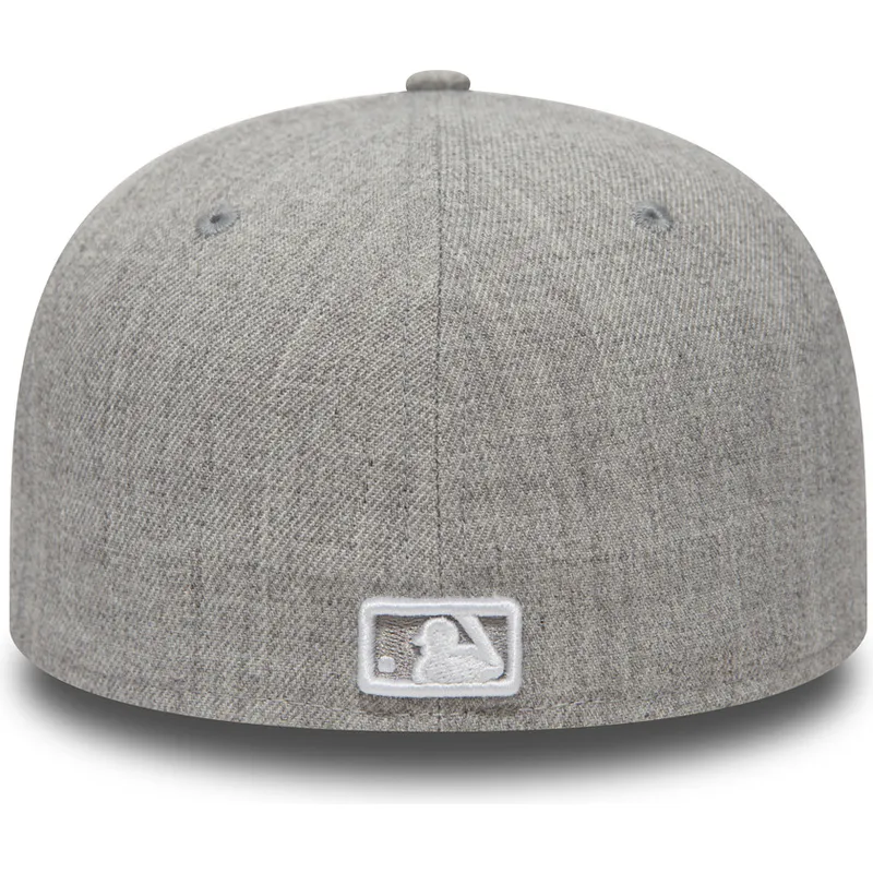 sapkak-lapos-szurke-illesztett-59fifty-essential-new-york-yankees-mlb-new-era sapkak-lapos-szurke-illesztett-59fifty-essential-new-york-yankees-mlb-new-era