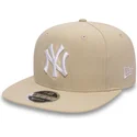 sapkak-lapos-rozsaszin-snapback-9fifty-lightweight-essential-new-york-yankees-mlb-new-era