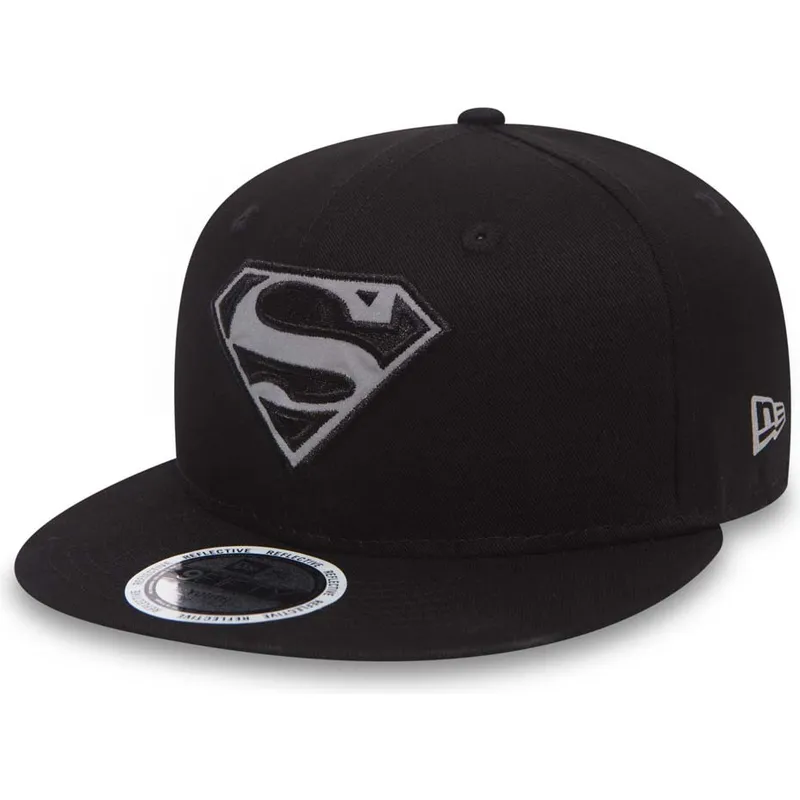 sapkak-lapos-fekete-snapback-gyereknek-9fifty-reflect-superman-warner-bros-new-era