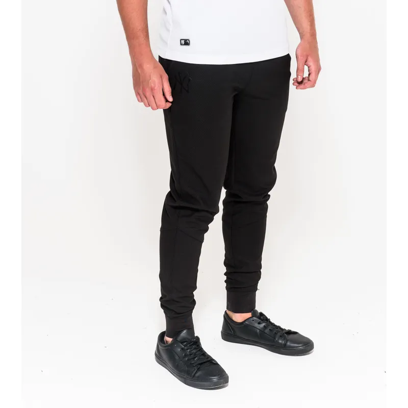 nadragok-hosszu-nadrag-fekete-jogger-stealth-new-york-yankees-mlb-new-era