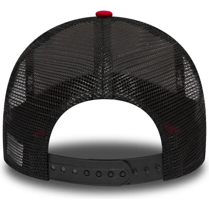 sapkak-ivelt-piros-snapback-patch-a-frame-new-era