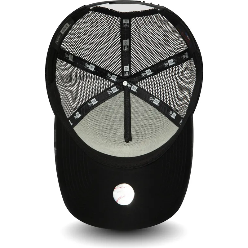 sapkak-ivelt-terepmintas-snapback-essential-camo-a-frame-new-york-yankees-mlb-new-era