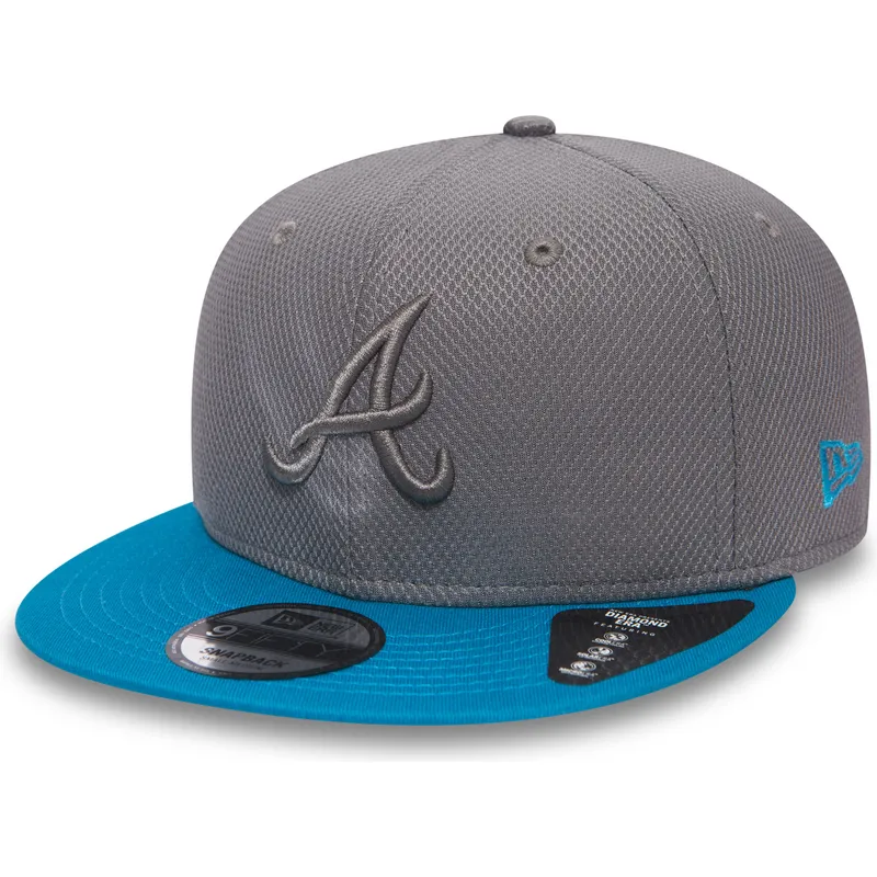 new-era-flat-brim-9fifty-essential-diamond-era-atlanta-braves-mlb-grey-snapback-cap-with-blue-visor-and-grey-logo