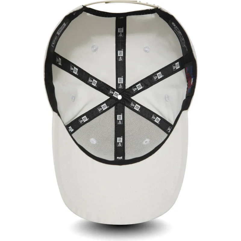 sapkak-ivelt-feher-snapback-9fifty-nylon-pre-curved-fit-new-york-yankees-mlb-new-era
