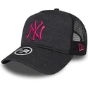 sapkak-ivelt-szurke-snapback-9forty-essential-jersey-new-york-yankees-mlb-new-era