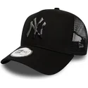 new-era-camouflage-logo-infill-a-frame-new-york-yankees-mlb-trucker-cap-schwarz