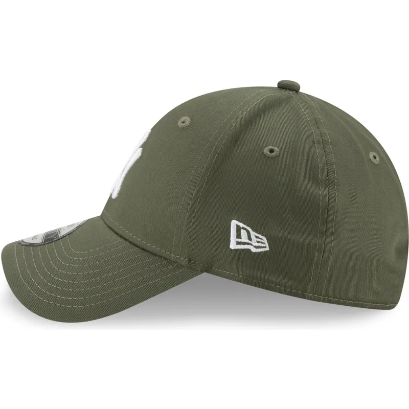 cap-ivelt-zelen-reguliruema-lenta-9forty-league-essential-new-york-yankees-mlb-new-era