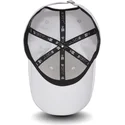 vit-justerbar-kurvad-keps-med-vit-logotyp-9forty-league-essential-fran-new-york-yankees-mlb-av-new-era