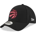 schwarze-gebogene-kappe-mit-rotem-logo-verstellbar-9forty-the-league-toronto-raptors-nba-von-new-era