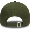 verstellbare-grune-curve-kappe-mit-schwarzem-logo-9forty-league-essential-der-new-york-yankees-mlb-von-new-era