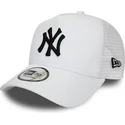 cap-ivelt-byal-snapbek-negro-essential-a-frame-new-york-yankees-mlb-new-era