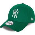 sapkak-ivelt-zold-allithato-9forty-league-essential-new-york-yankees-mlb-new-era