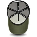 weisse-und-grune-trucker-kappe-character-a-frame-mickey-mouse-disney-von-new-era