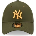 cap-ivelt-zelen-reguliruema-lenta-9forty-league-essential-new-york-yankees-mlb-new-era