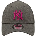 sapkak-ivelt-szurke-allithato-rosa-9forty-shadow-tech-new-york-yankees-mlb-new-era