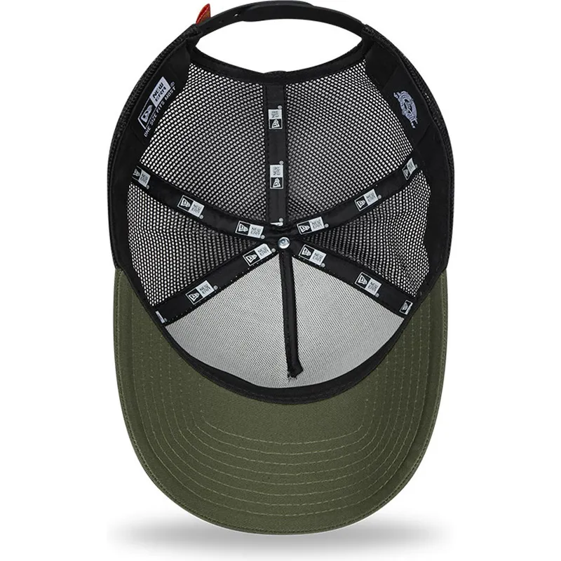 sapkak-ivelt-feher-snapback-a-frame-character-sports-piolin-looney-tunes-new-era
