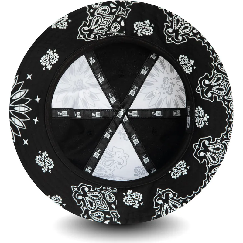 vodrok-fekete-paisley-explorer-new-era