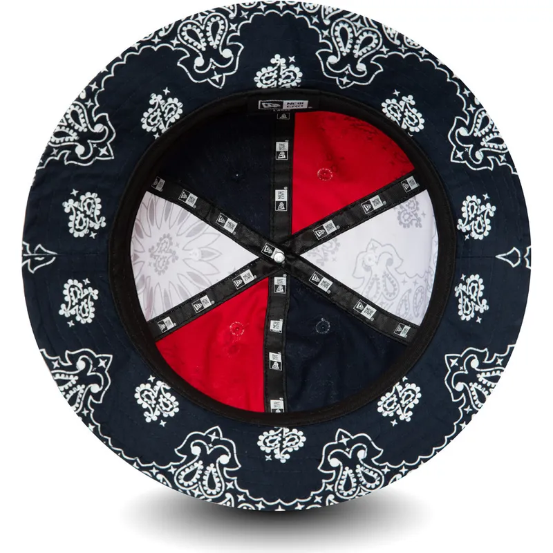 vodrok-sotetkek-paisley-explorer-new-era