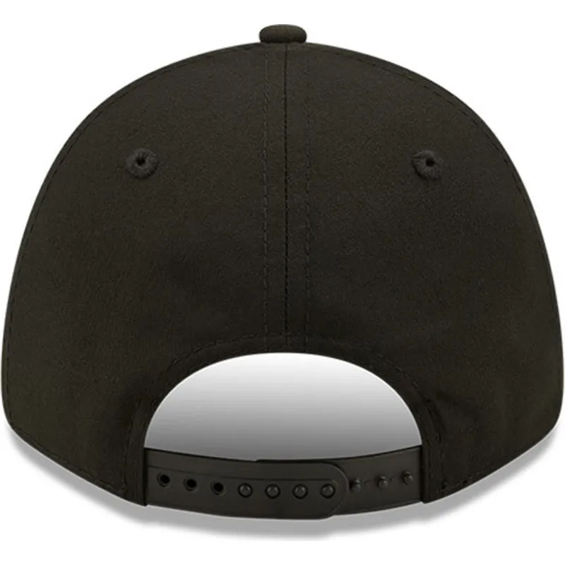 sapkak-ivelt-fekete-snapback-9forty-black-base-chicago-bulls-nba-new-era
