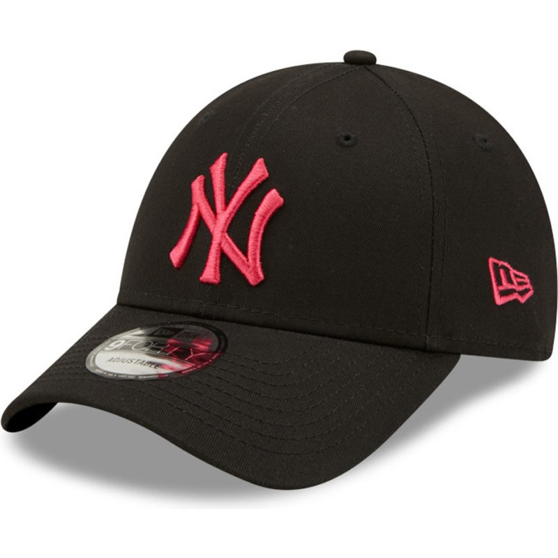 black yankee hat pink brim