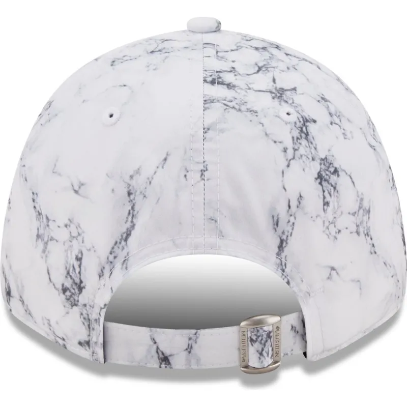 sapkak-ivelt-feher-allithato-9forty-clear-marble-le-louvre-new-era