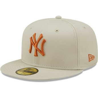 New Era Flat Brim Brown Logo 59FIFTY League Essential New York Yankees MLB Grey Fitted Cap