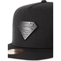 sapkak-lapos-fekete-snapback-metal-badge-difuzed
