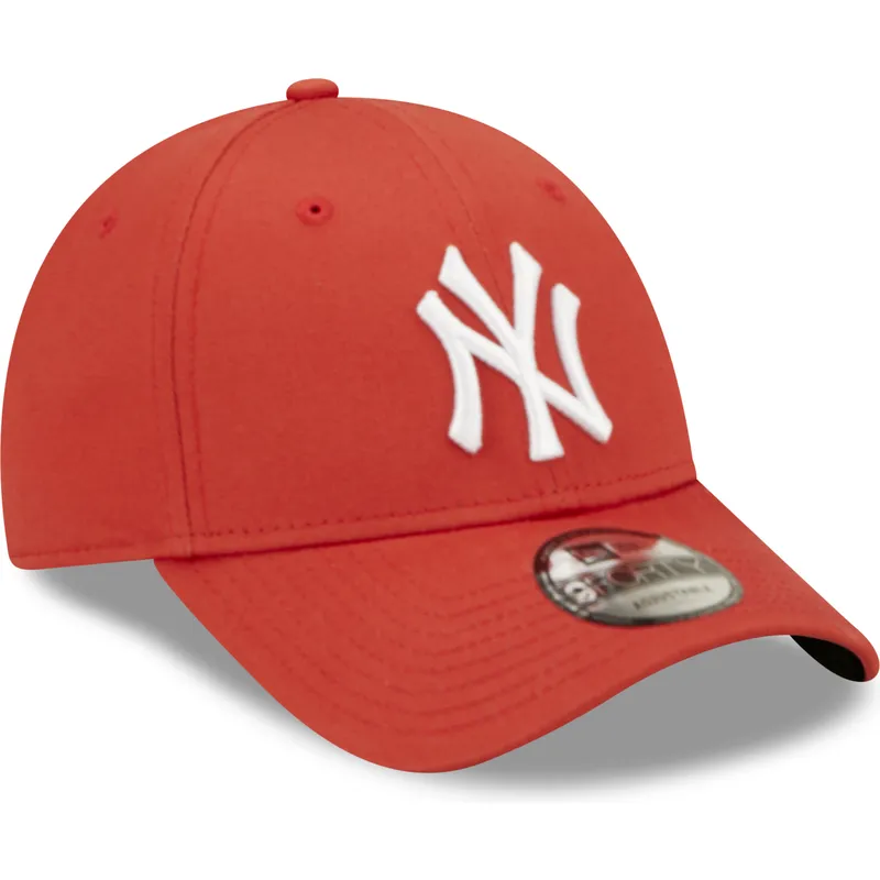 sapkak-ivelt-piros-allithato-9forty-league-essential-new-york-yankees-mlb-new-era