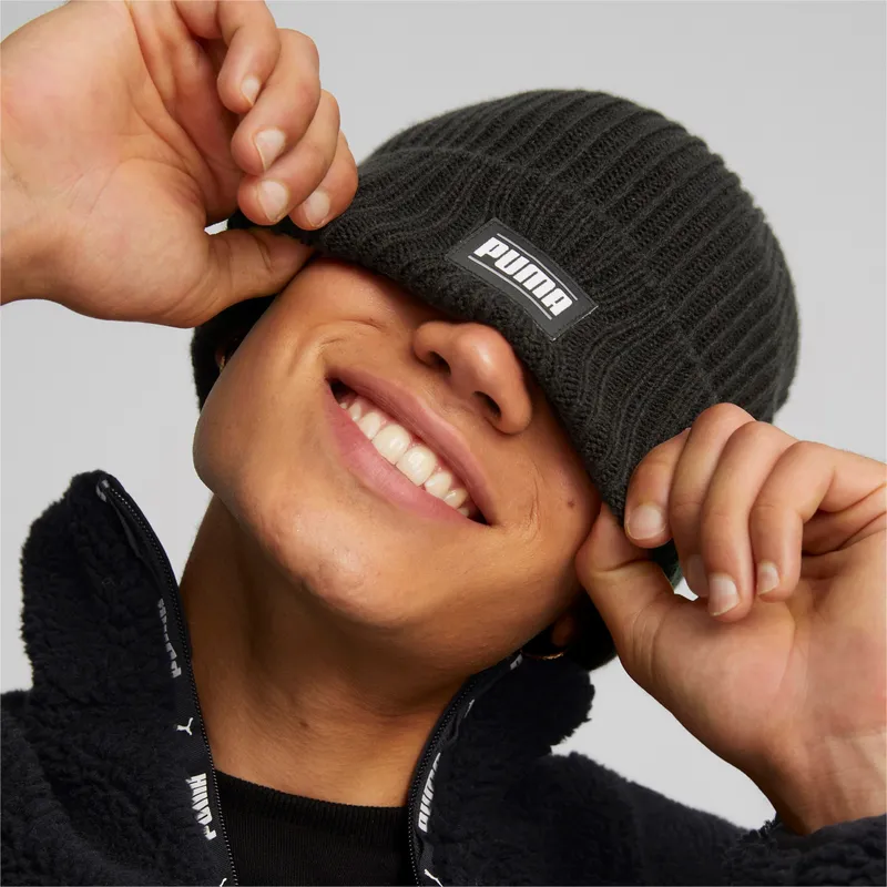 schwarze-mutze-ribbed-classic-cuff-von-puma