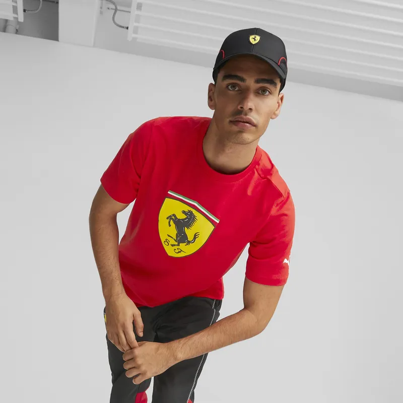 sapkak-ivelt-fekete-allithato-sptwr-race-b-ferrari-formula-1-puma