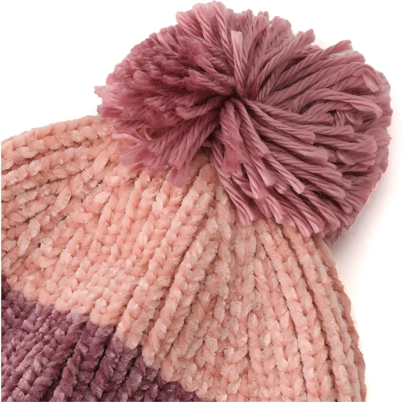 sapkak-pompon-lila-puma