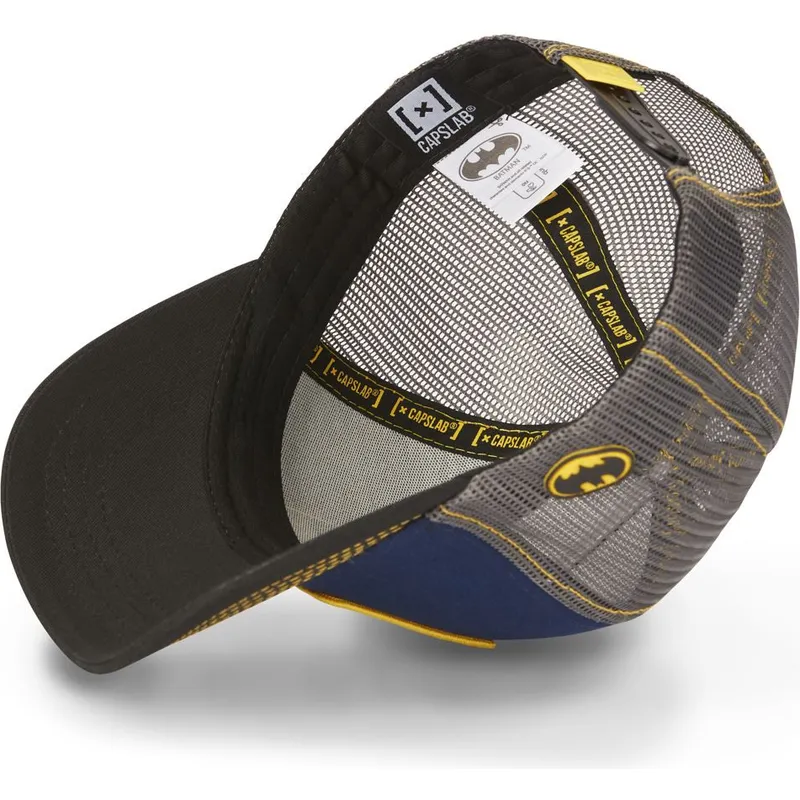 sapkak-ivelt-sotetkek-snapback-cru2-batman-dc-comics-capslab