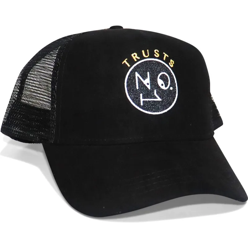 sapkak-ivelt-fekete-snapback-trusts-no1-suede-black-gold-the-no1-face sapkak-ivelt-fekete-snapback-trusts-no1-suede-black-gold-the-no1-face