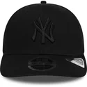 cap-ivelt-cheren-snapbek-9fifty-tonal-stretch-snap-new-york-yankees-mlb-new-era