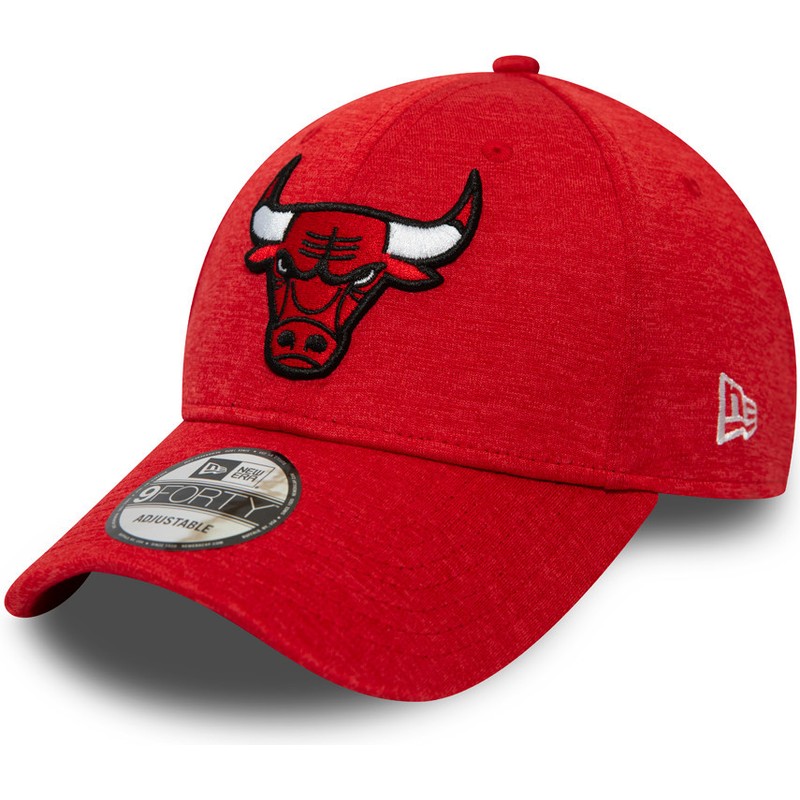 new-era-curved-brim-9forty-shadow-tech-chicago-bulls-nba-red-adjustable-cap