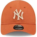 sapkak-ivelt-narancssarga-allithato-gyereknek-9forty-league-essential-new-york-yankees-mlb-new-era