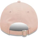 verstellbare-rosa-curved-cap-9twenty-league-essential-der-new-york-yankees-mlb-von-new-era