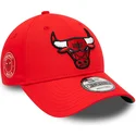 rote-verstellbare-9forty-team-side-patch-kappe-der-chicago-bulls-nba-von-new-era