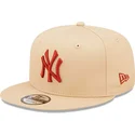 beige-snapback-9fifty-league-essential-kappe-der-new-york-yankees-mlb-von-new-era