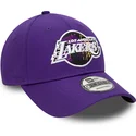 sapkak-ivelt-lila-allithato-9forty-print-infill-los-angeles-lakers-nba-new-era