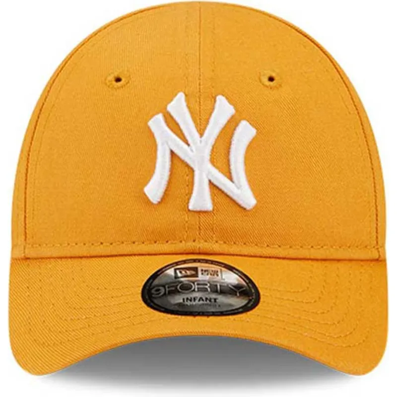 sapkak-ivelt-narancssarga-allithato-gyereknek-9forty-league-essential-new-york-yankees-mlb-new-era sapkak-ivelt-narancssarga-allithato-gyereknek-9forty-league-essential-new-york-yankees-mlb-new-era