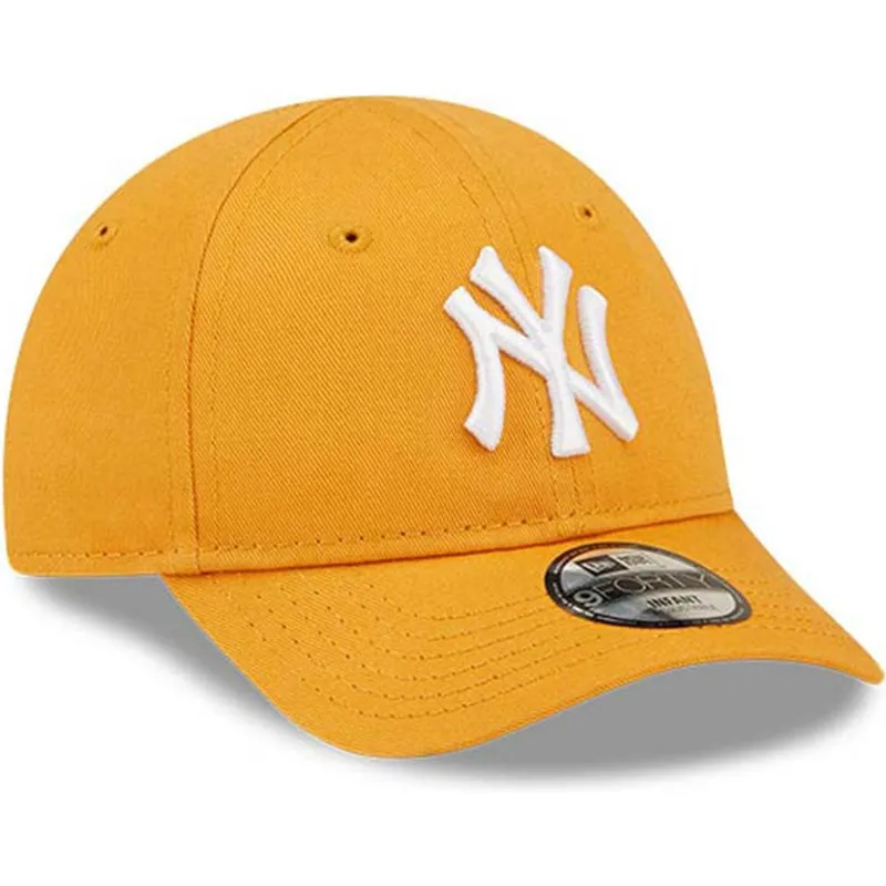 sapkak-ivelt-narancssarga-allithato-gyereknek-9forty-league-essential-new-york-yankees-mlb-new-era sapkak-ivelt-narancssarga-allithato-gyereknek-9forty-league-essential-new-york-yankees-mlb-new-era