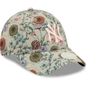 cap-ivelt-bezhov-reguliruema-lenta-9forty-all-over-print-floral-new-york-yankees-mlb-new-era