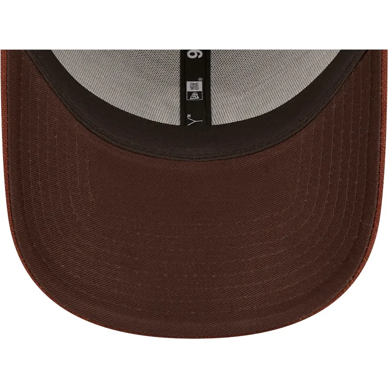 sapkak-ivelt-barna-allithato-9forty-linen-new-york-yankees-mlb-new-era sapkak-ivelt-barna-allithato-9forty-linen-new-york-yankees-mlb-new-era