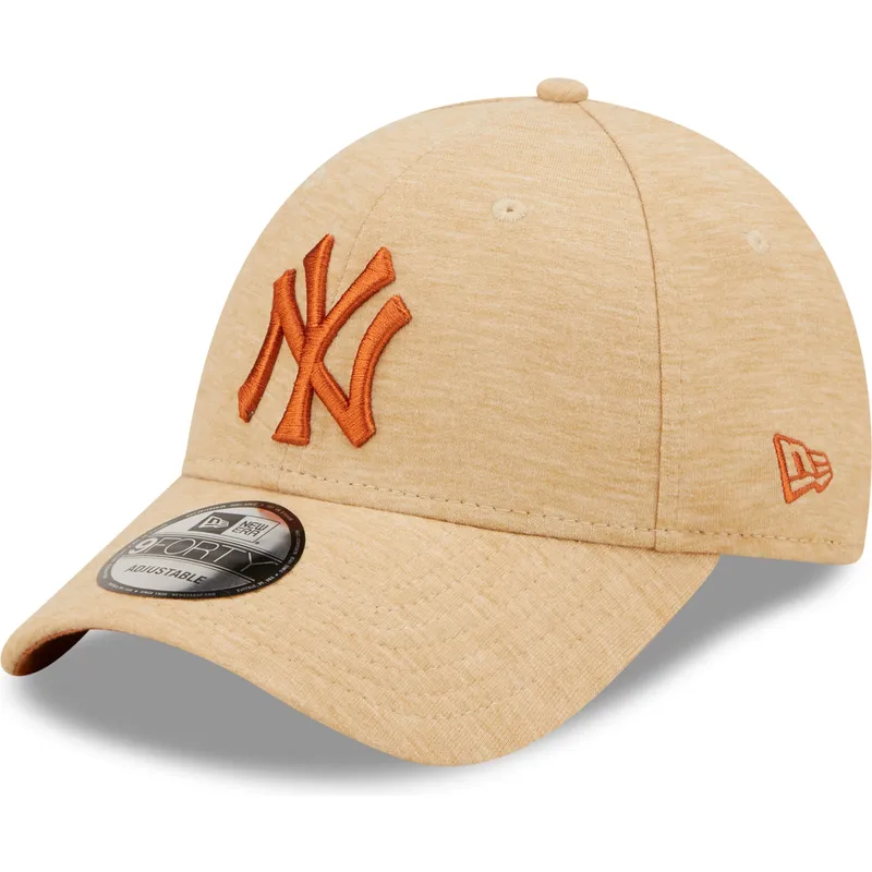 braune-verstellbare-curved-cap-mit-braunem-logo-9forty-jersey-essential-der-new-york-yankees-mlb-von-new-era